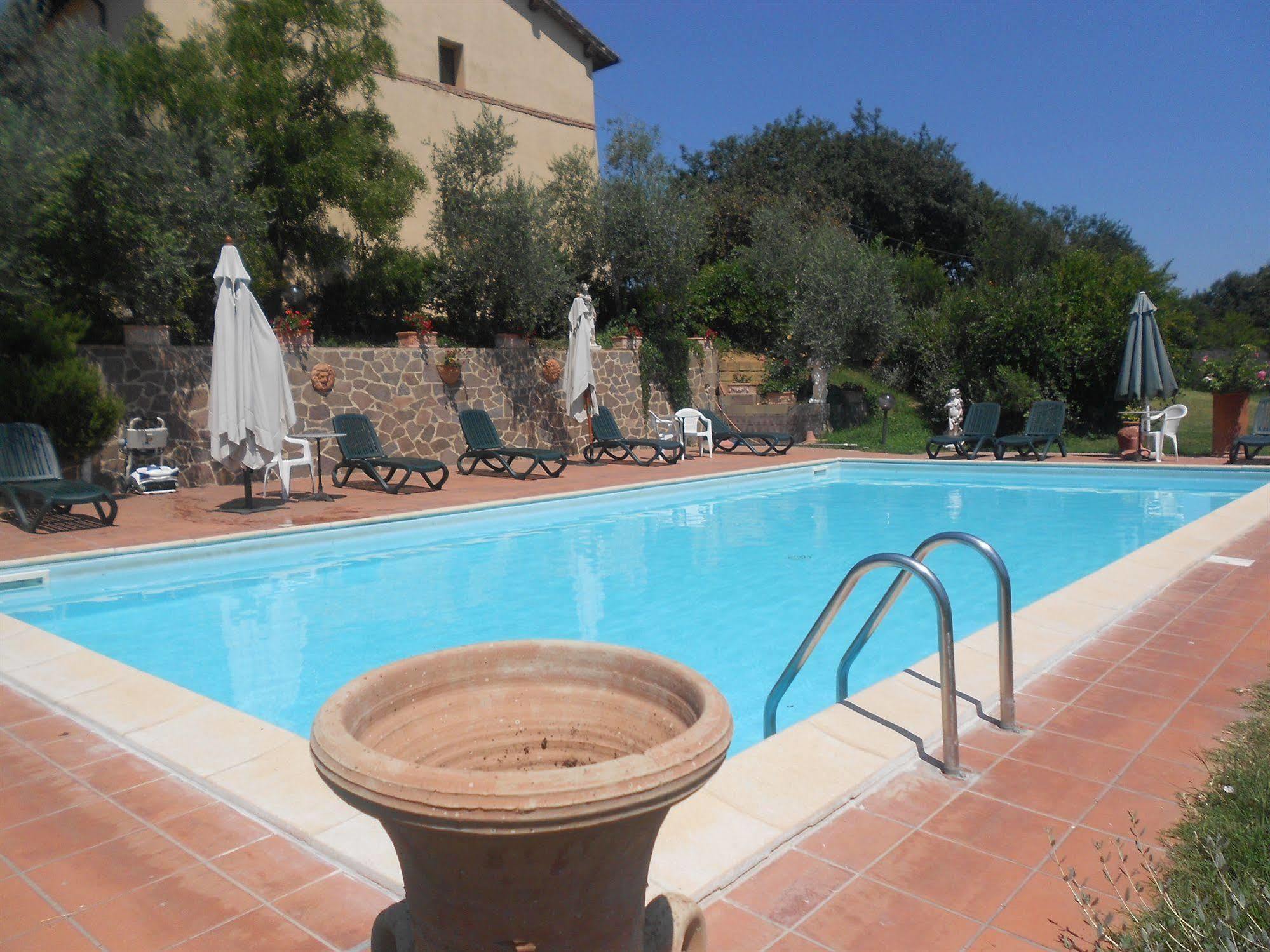 Il Colombaio, Siena -Appartamenti E Camere- Isola d'Arbia Kültér fotó